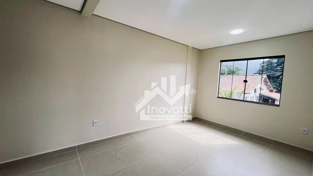 Casa, 4 quartos, 258 m² - Foto 6