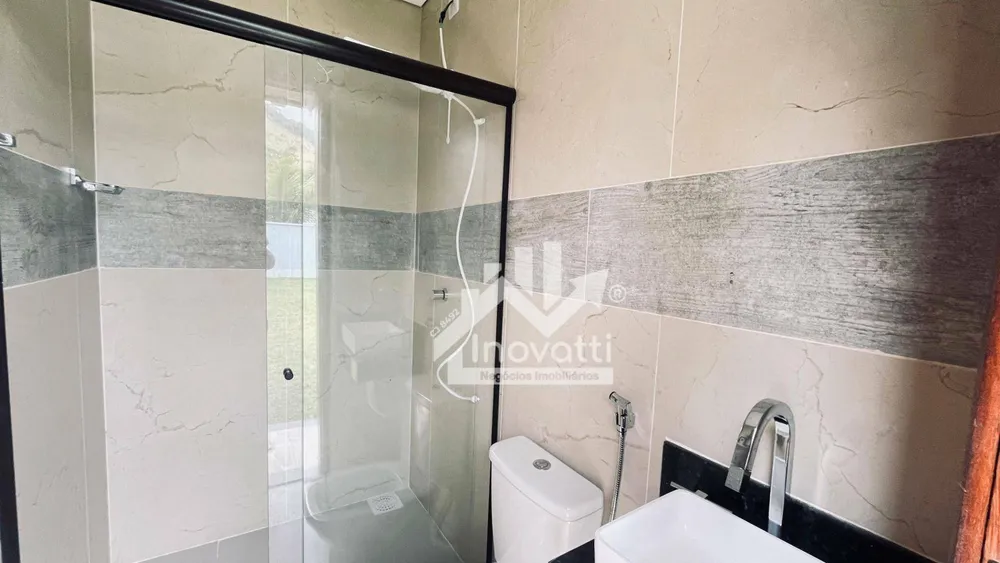 Casa, 4 quartos, 258 m² - Foto 35