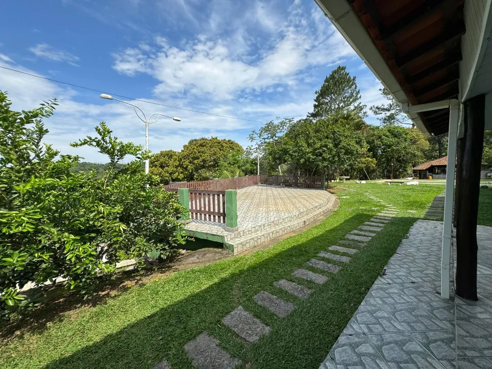 Sítio, 6 quartos, 2365 m² - Foto 3