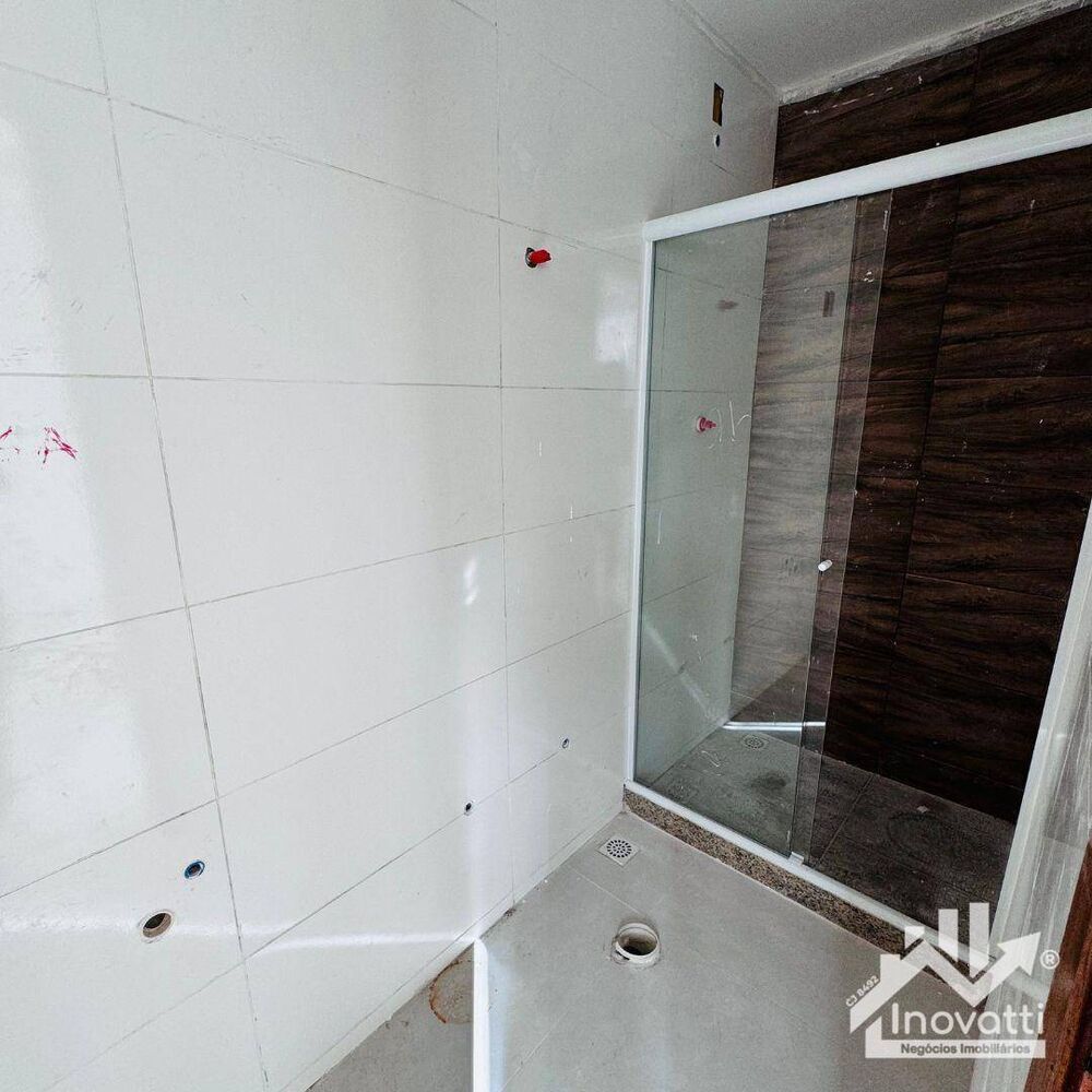 Casa de Condomínio à venda com 4 quartos, 98m² - Foto 4