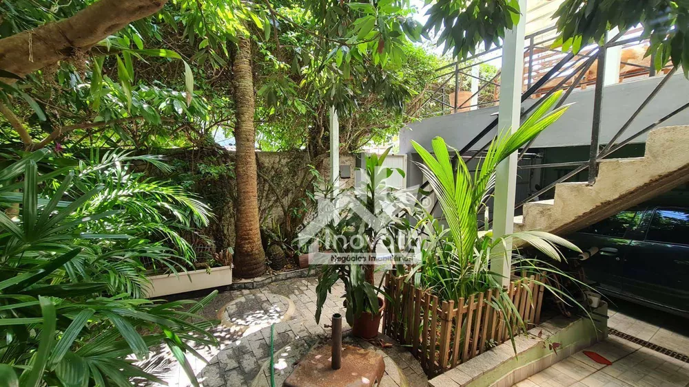 Casa, 4 quartos, 248 m² - Foto 4