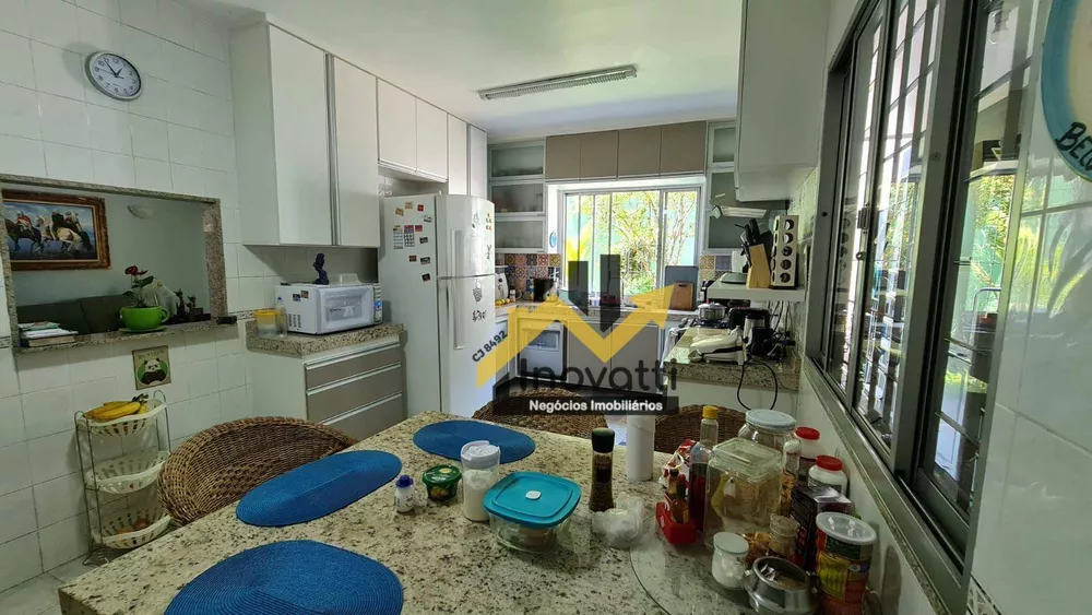 Casa, 4 quartos, 248 m² - Foto 57