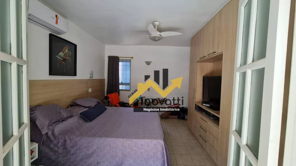 Casa, 4 quartos, 248 m² - Foto 55