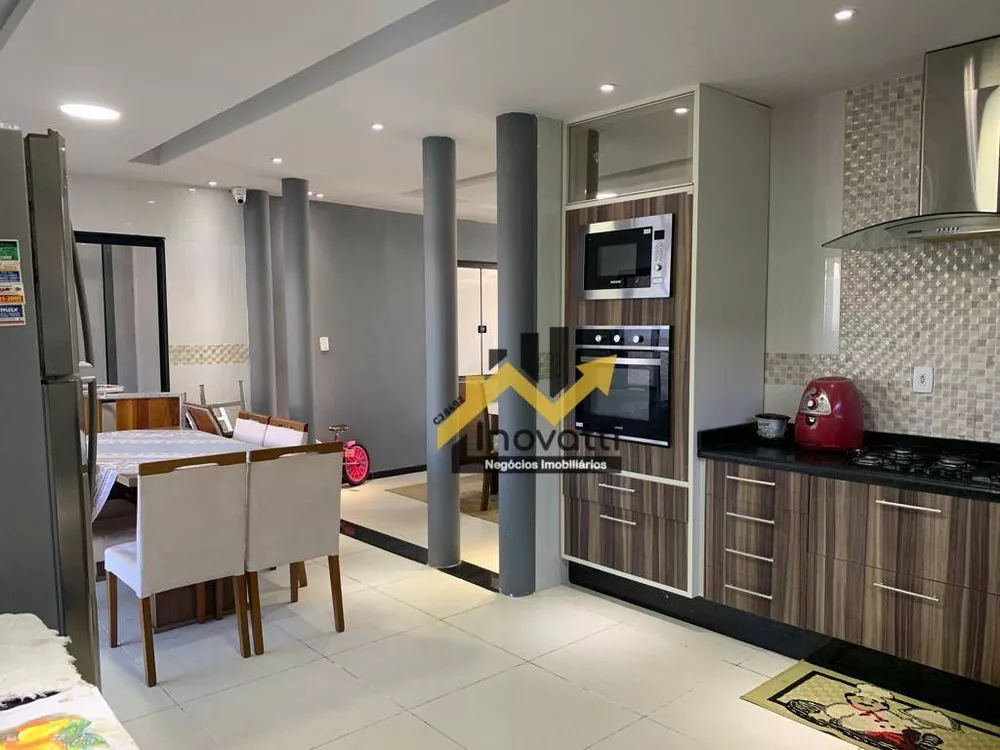 Casa, 5 quartos, 200 m² - Foto 6