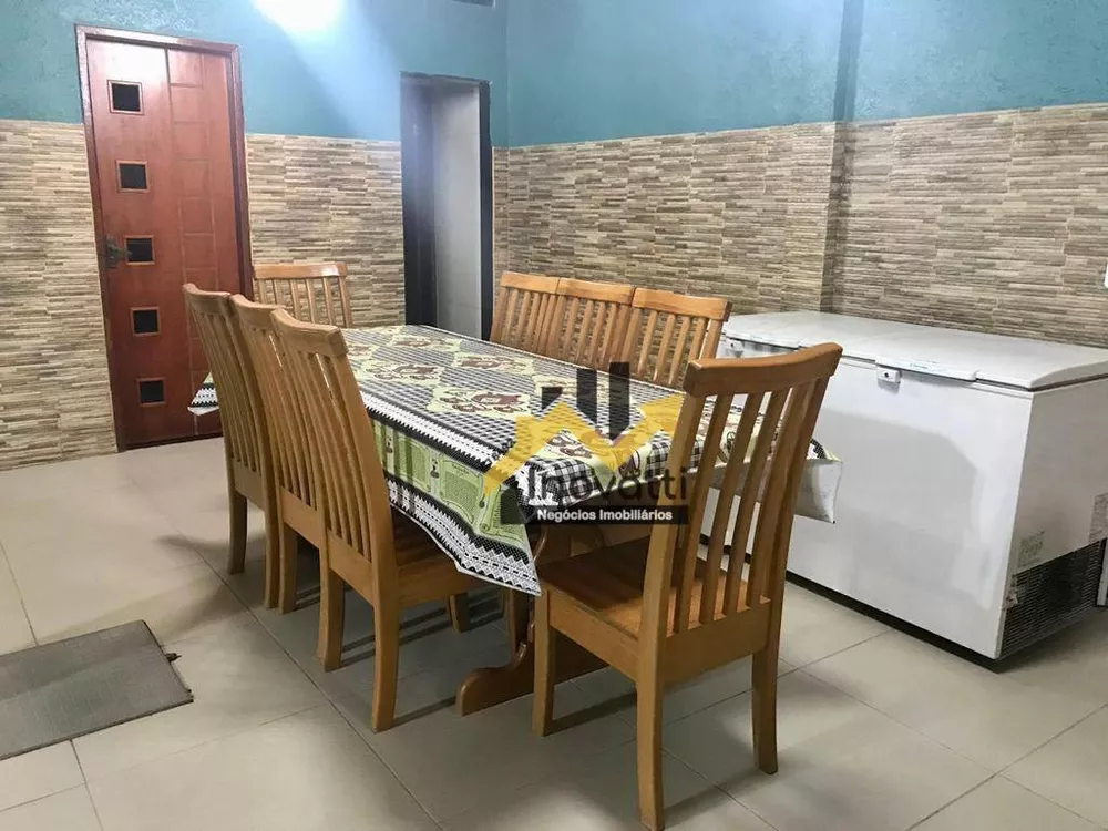 Casa, 5 quartos, 200 m² - Foto 4