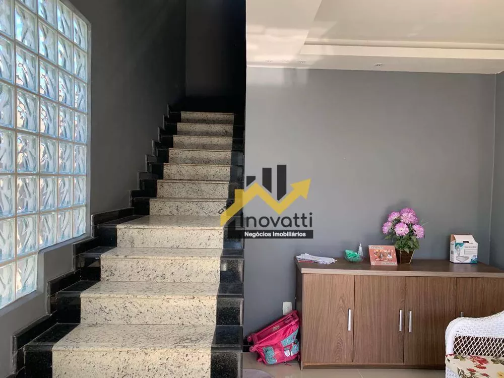Casa, 5 quartos, 200 m² - Foto 43