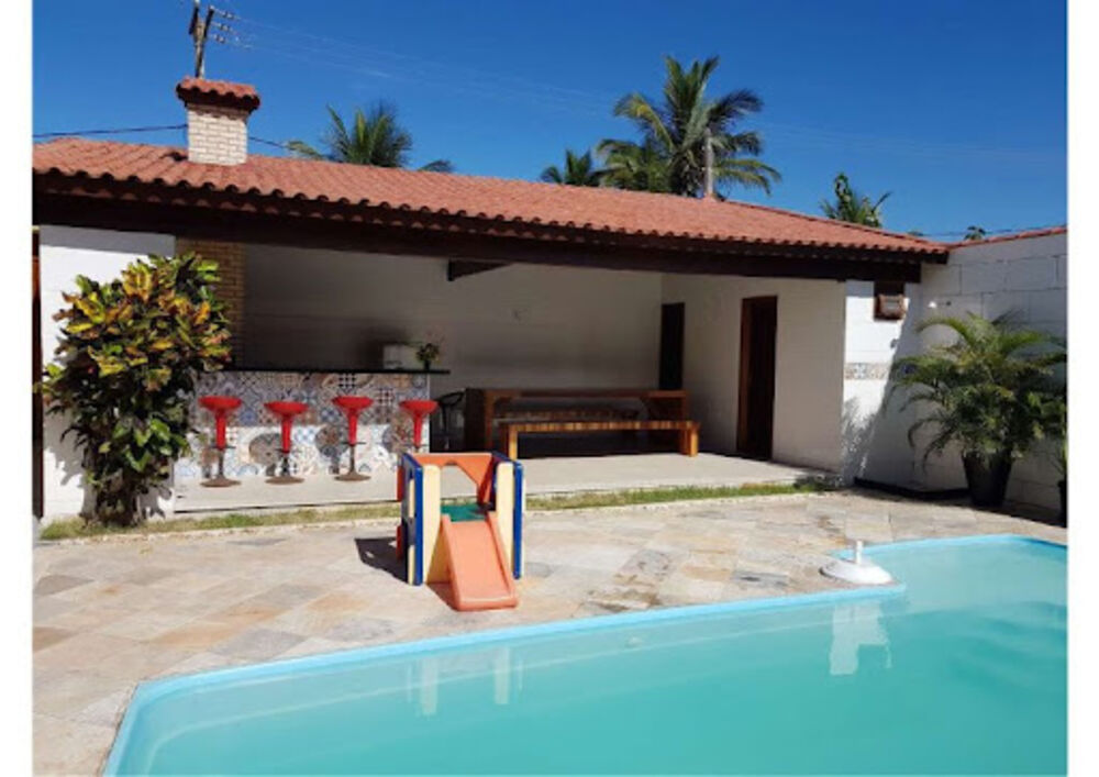 Casa à venda com 6 quartos, 300m² - Foto 3