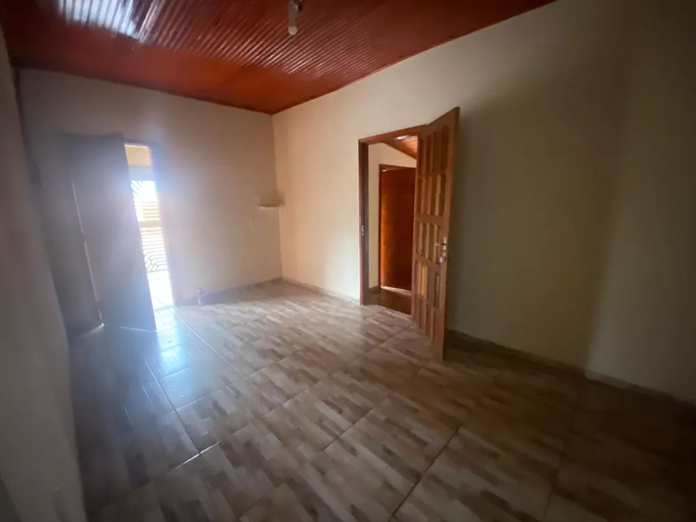 Casa para alugar com 5 quartos - Foto 4