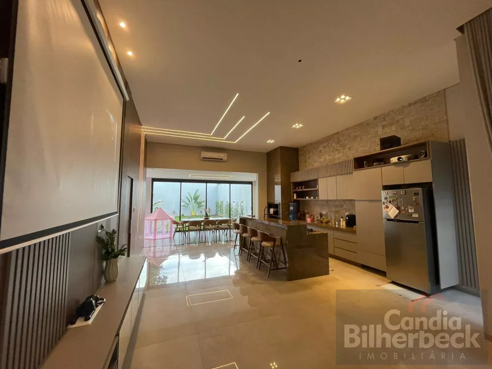 Casa, 3 quartos, 267 m² - Foto 3