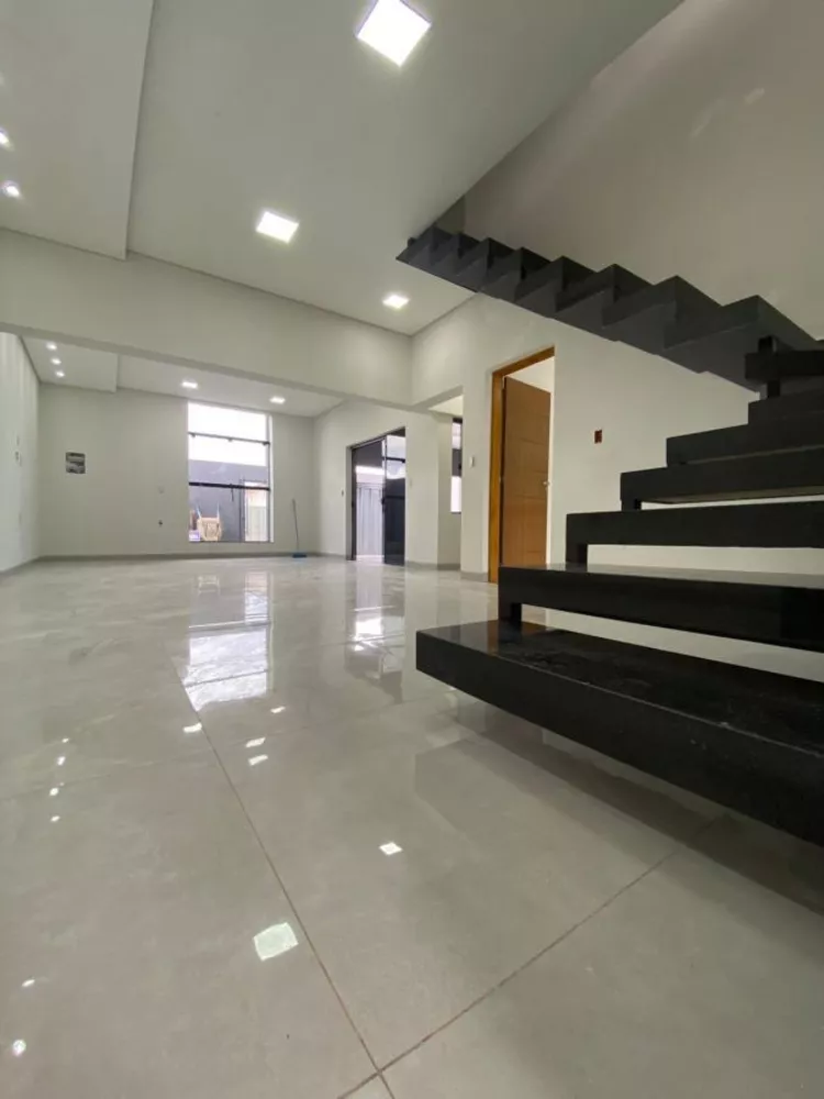 Casa, 3 quartos, 250 m² - Foto 8