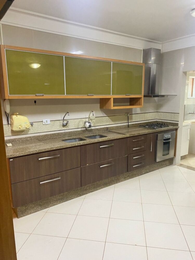 Apartamento para alugar com 2 quartos, 106m² - Foto 6