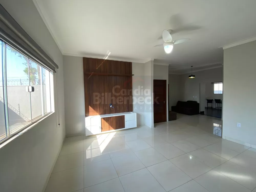 Casa, 3 quartos, 250 m² - Foto 2
