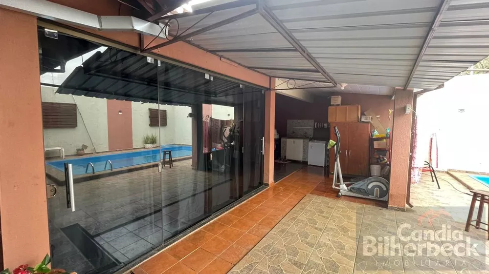 Prédio Inteiro à venda com 3 quartos, 360m² - Foto 3