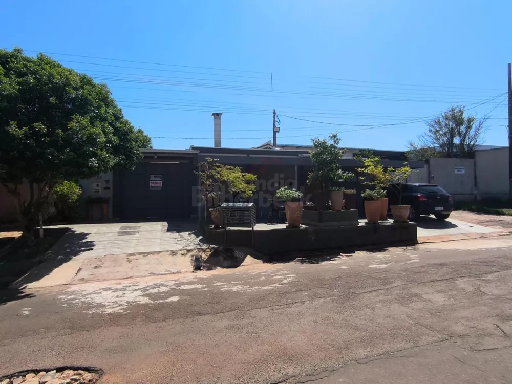 Casa, 4 quartos, 109 m² - Foto 1