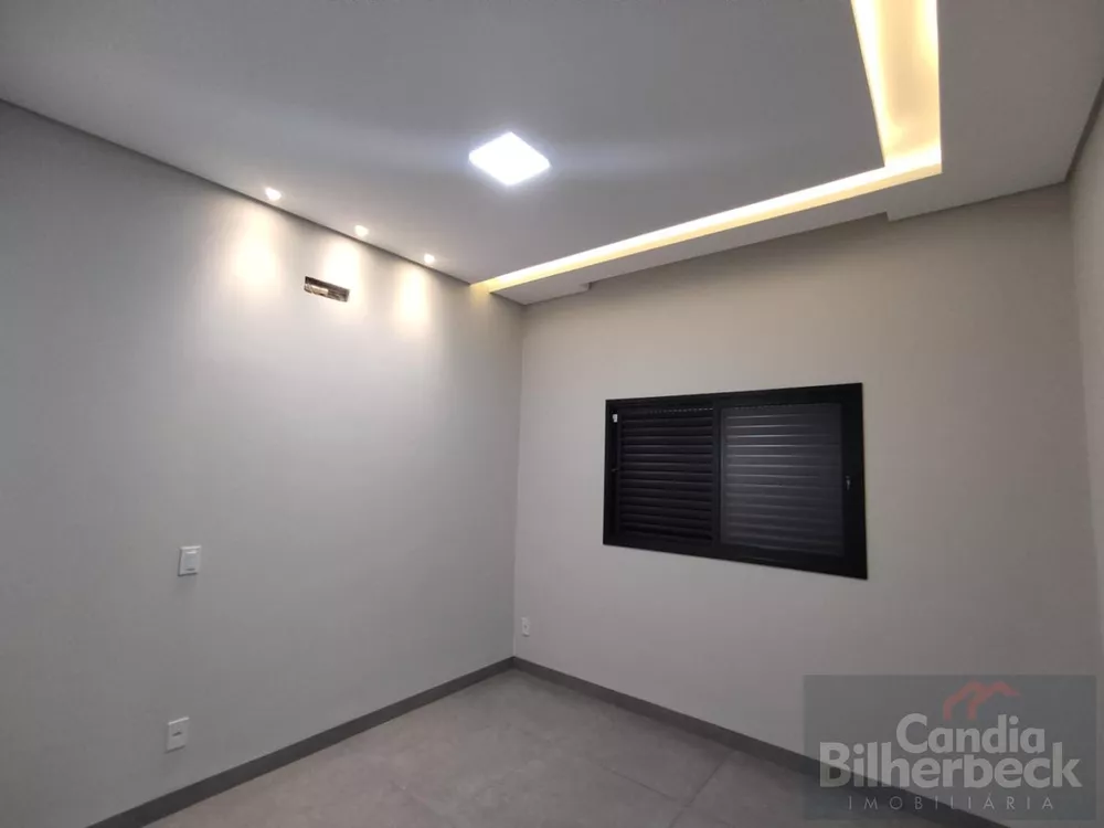 Casa, 2 quartos, 246 m² - Foto 3