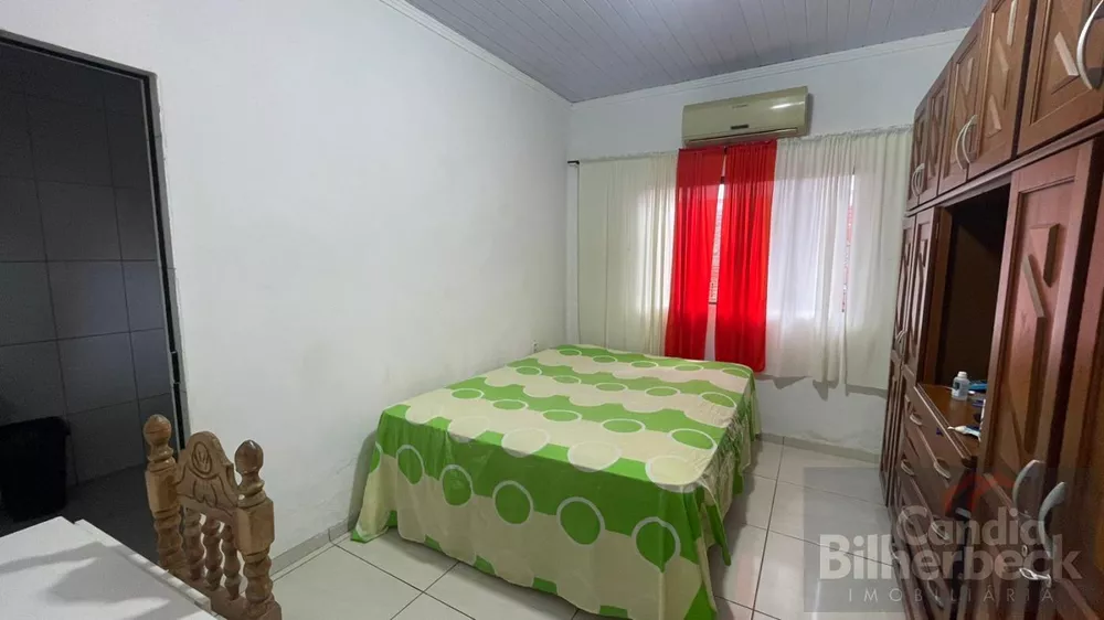 Casa à venda com 3 quartos, 250m² - Foto 6