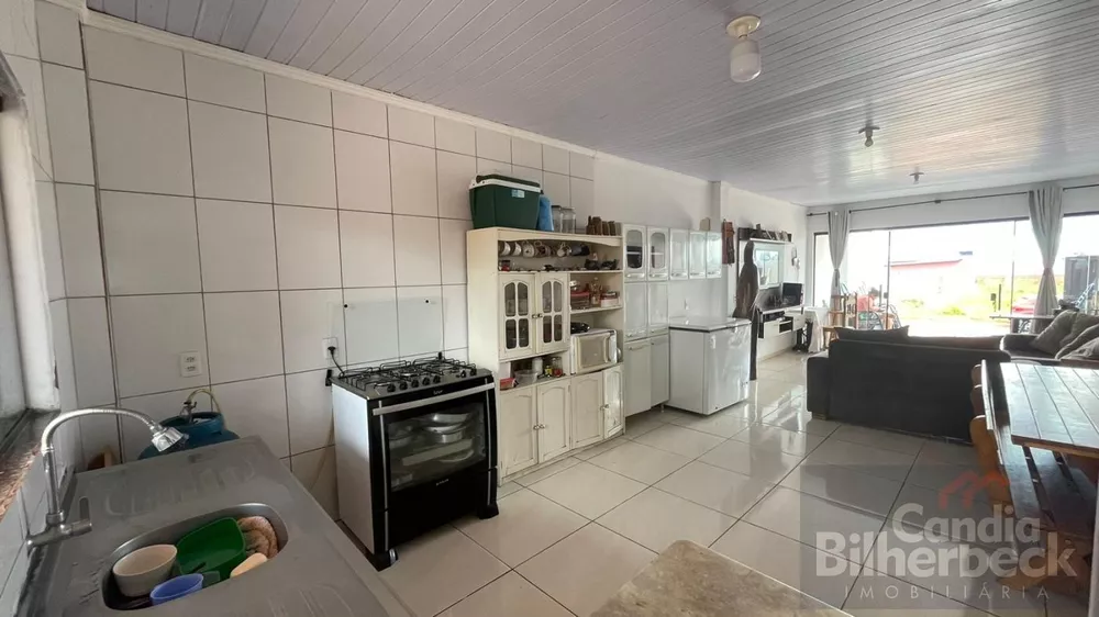 Casa à venda com 3 quartos, 250m² - Foto 5