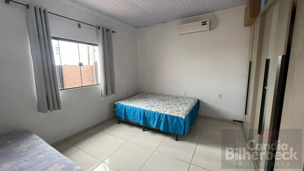 Casa à venda com 3 quartos, 250m² - Foto 8