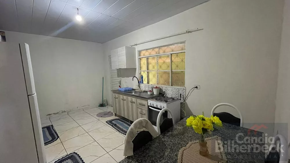 Casa à venda com 4 quartos, 400m² - Foto 3