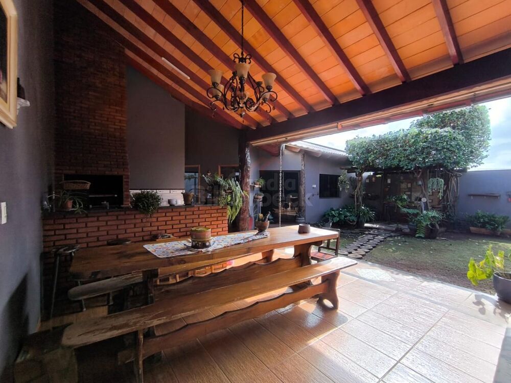 Casa à venda com 4 quartos, 362m² - Foto 11