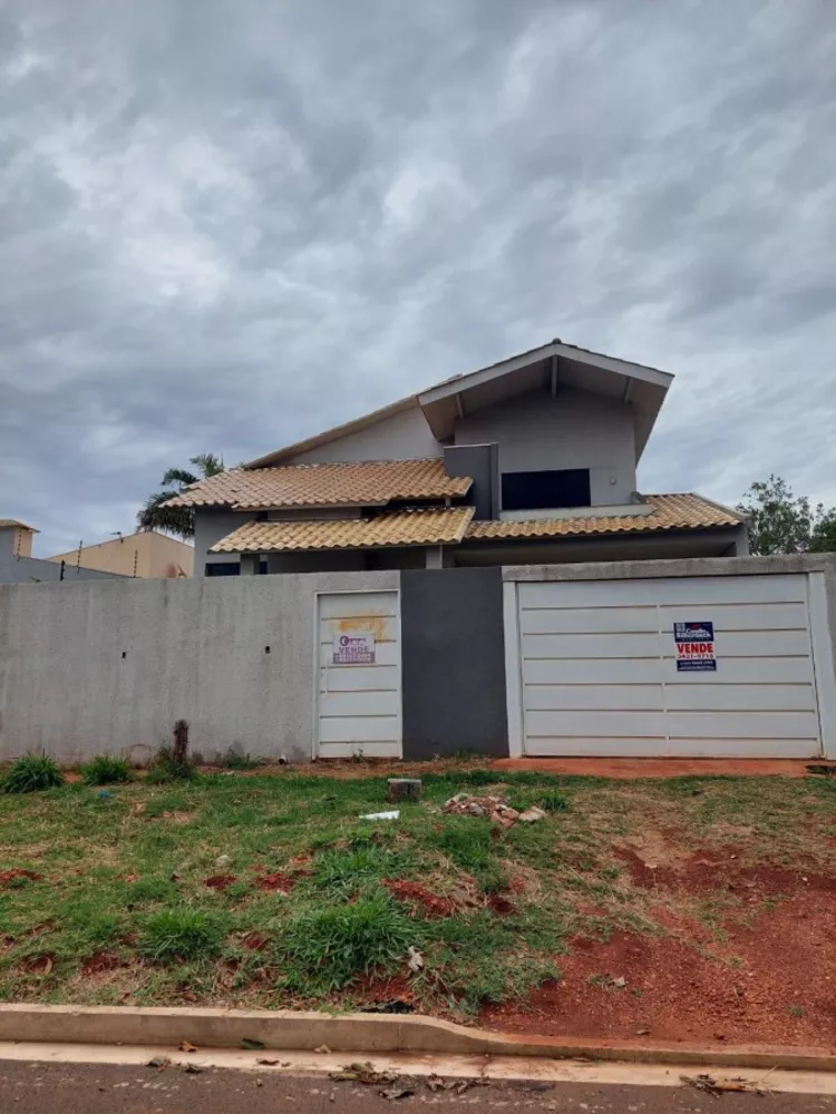 Casa, 3 quartos, 240 m² - Foto 1