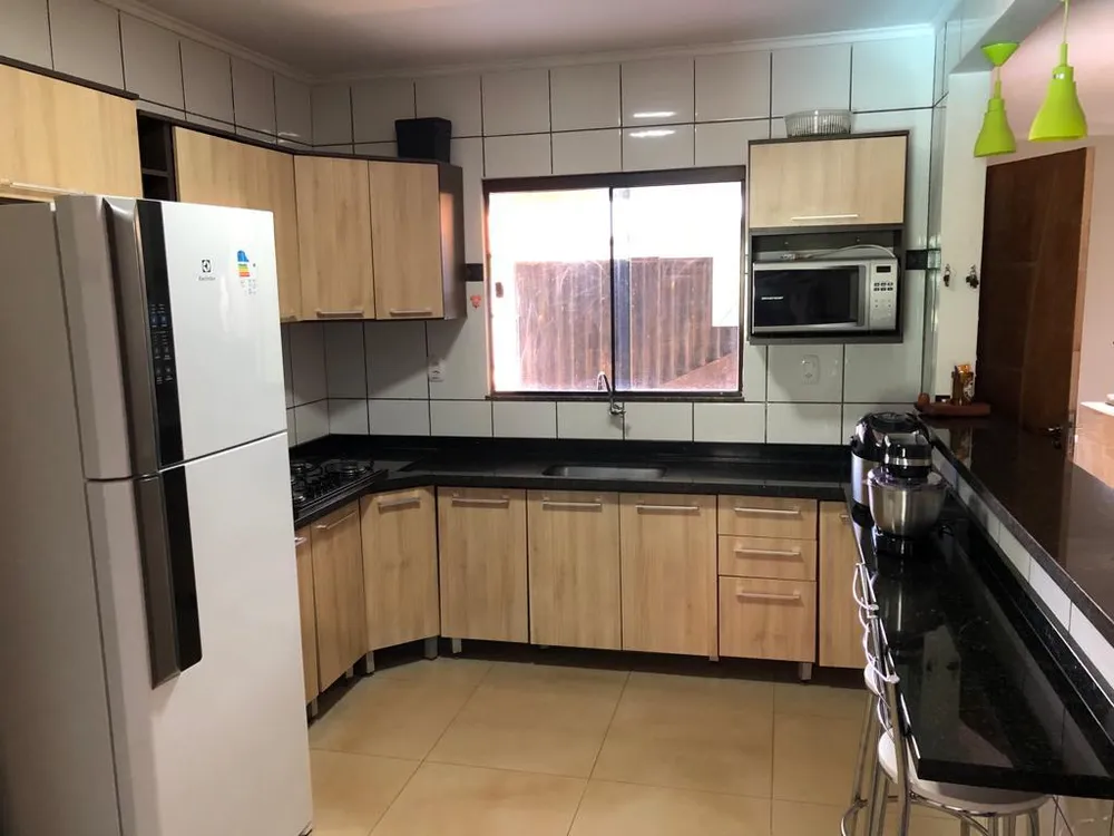 Casa, 3 quartos, 260 m² - Foto 11