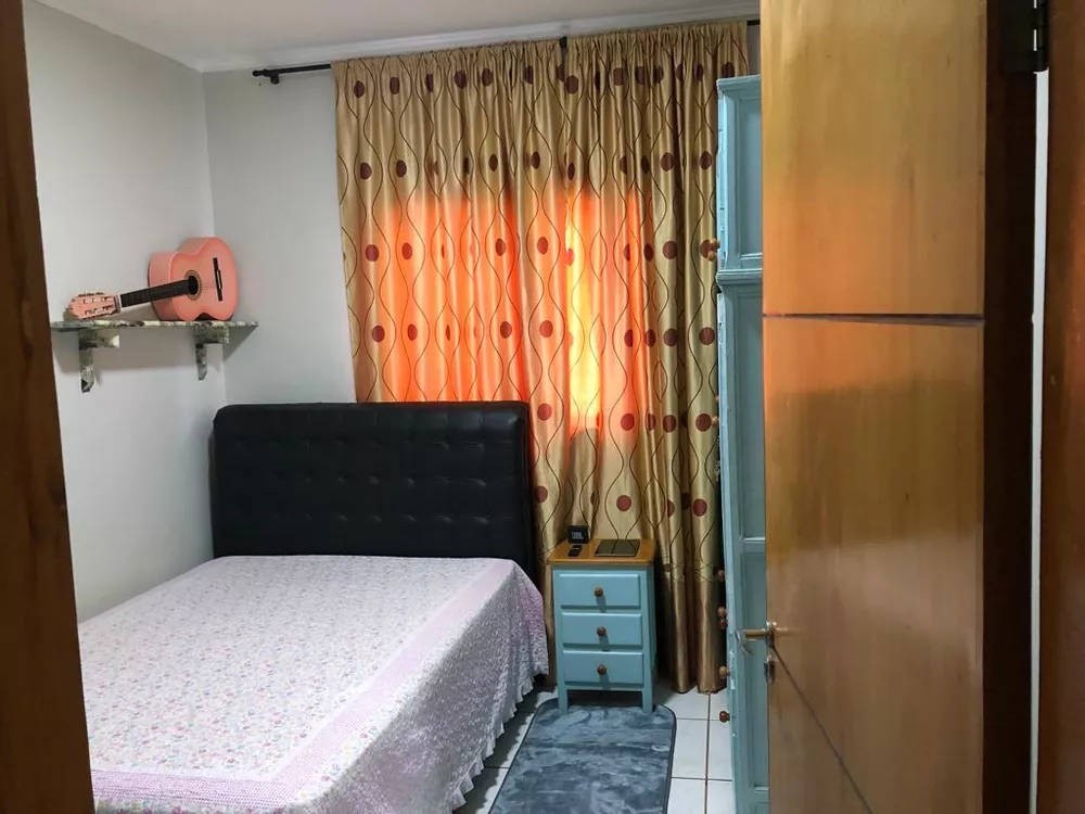 Casa, 3 quartos, 260 m² - Foto 2