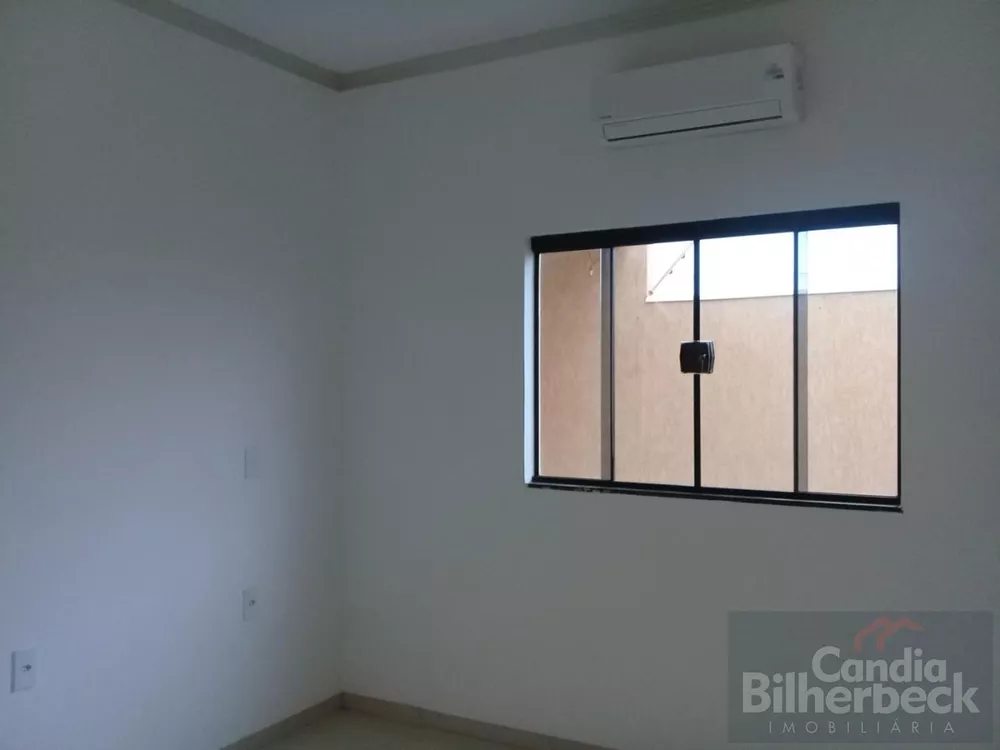 Casa à venda com 2 quartos, 180m² - Foto 8