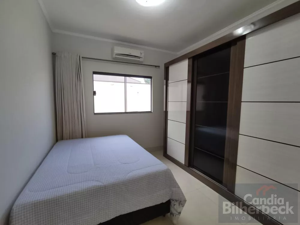 Casa à venda com 2 quartos, 360m² - Foto 8