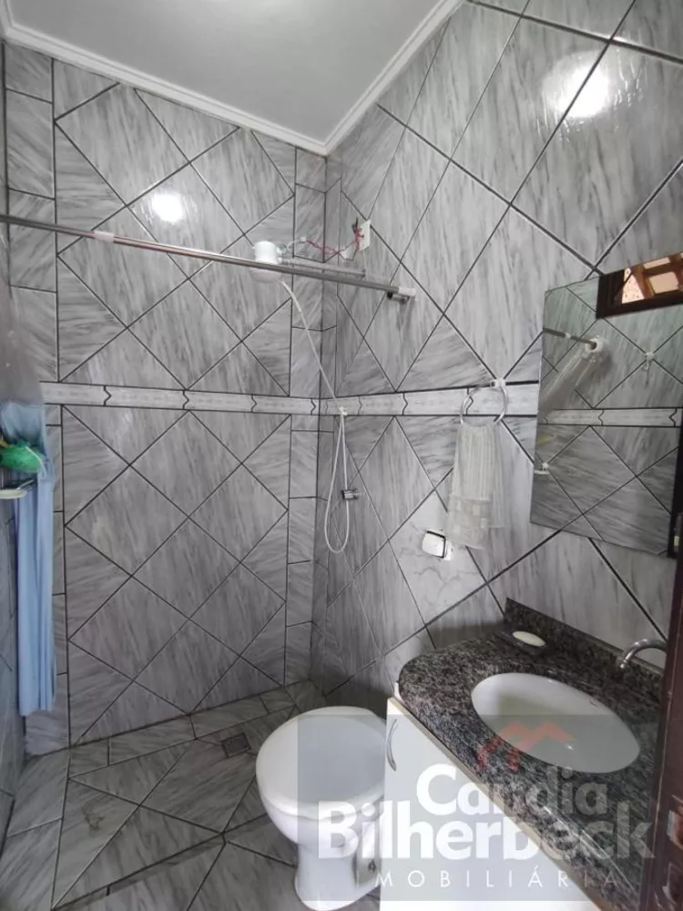 Casa, 2 quartos, 215 m² - Foto 4