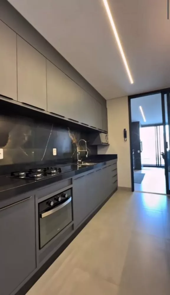 Casa, 3 quartos, 172 m² - Foto 2