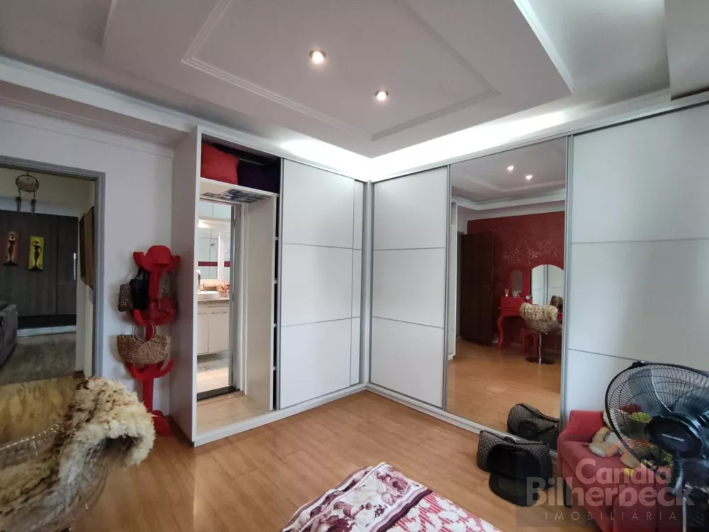 Sobrado, 385 m² - Foto 4