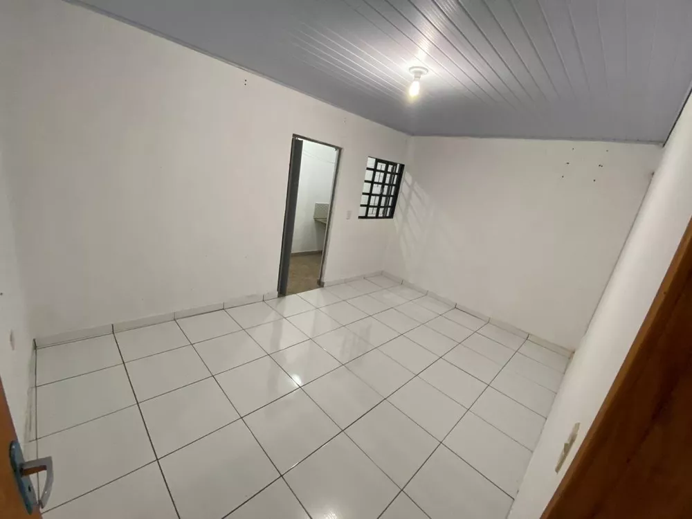 Kitnet e Studio à venda com 1 quarto, 250m² - Foto 3