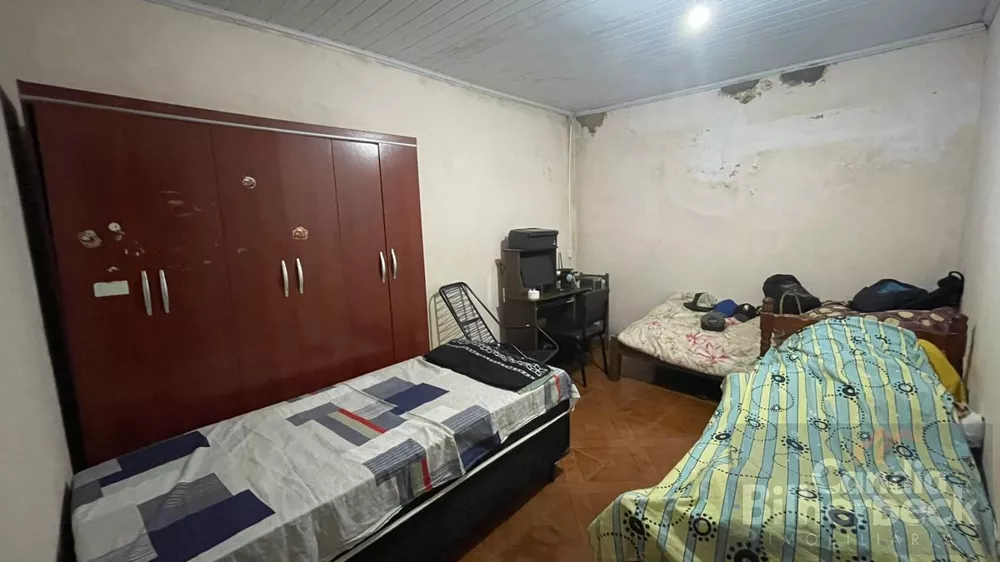 Casa à venda com 2 quartos, 206m² - Foto 4