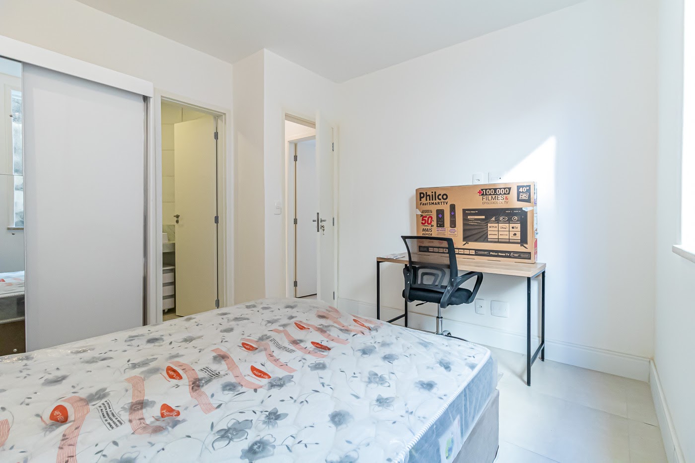 Apartamento à venda com 2 quartos, 75m² - Foto 24