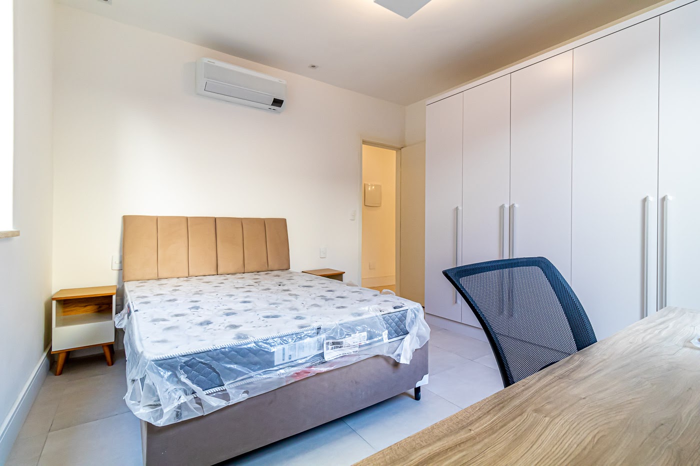 Apartamento à venda com 2 quartos, 75m² - Foto 15