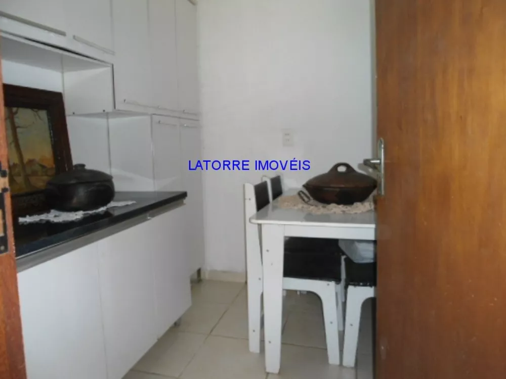 Casa, 3 quartos, 250 m² - Foto 25
