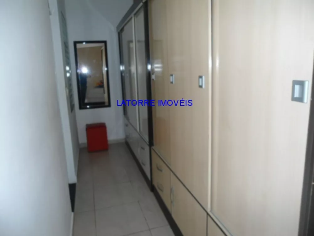 Casa, 3 quartos, 250 m² - Foto 9