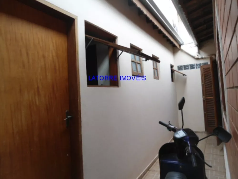 Casa, 3 quartos, 250 m² - Foto 26