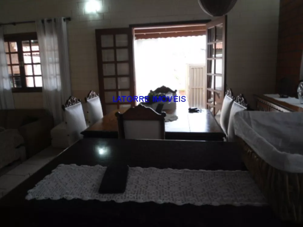 Casa, 3 quartos, 250 m² - Foto 5
