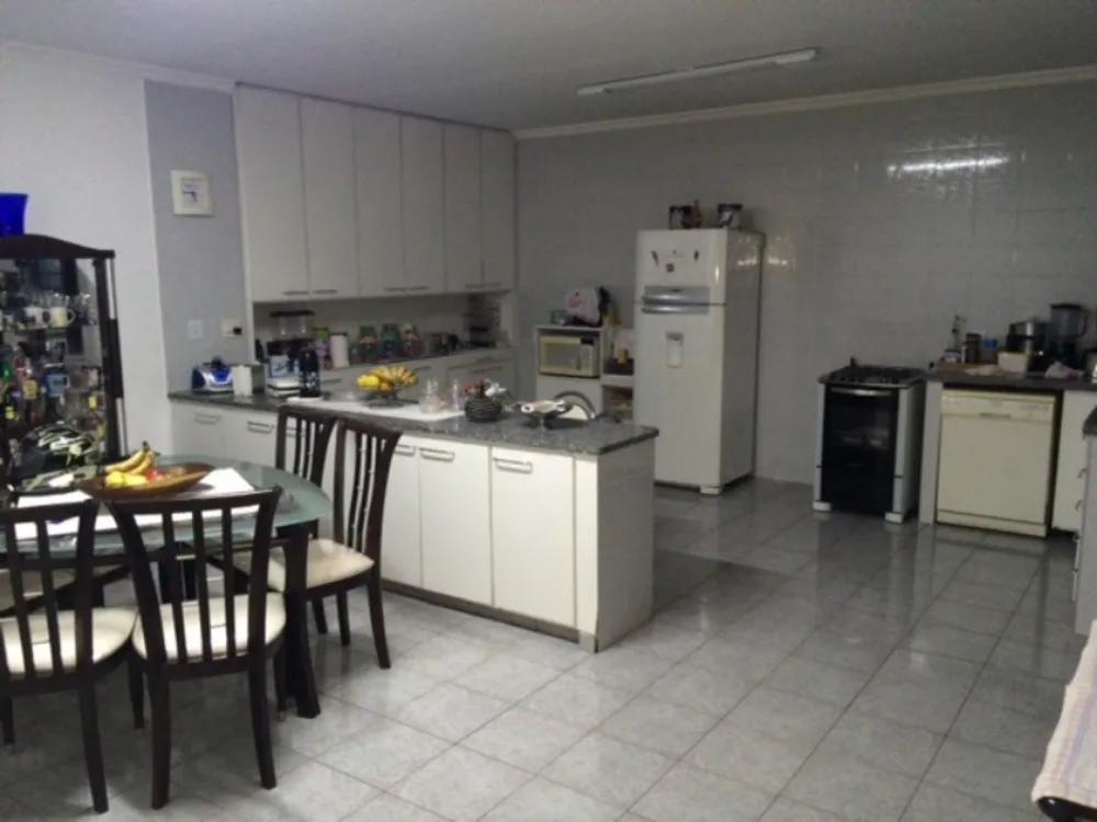 Casa, 4 quartos, 360 m² - Foto 17