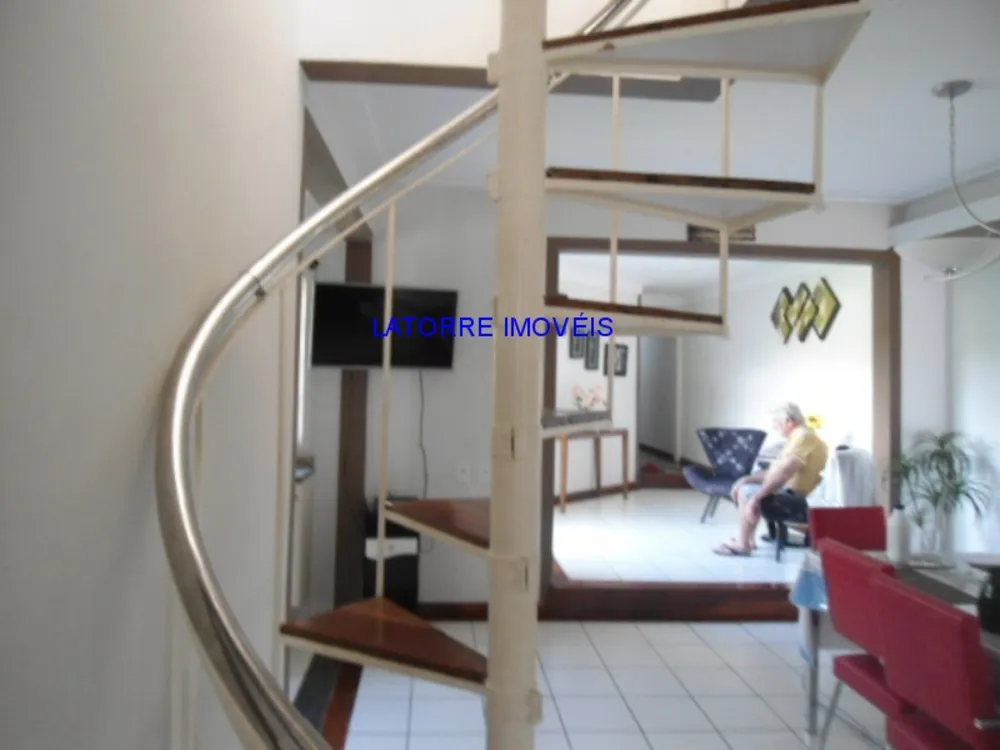 Sobrado, 2 quartos, 300 m² - Foto 12