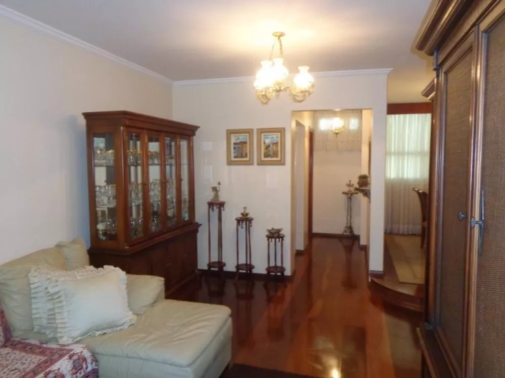 Apartamento à venda com 2 quartos, 140m² - Foto 1