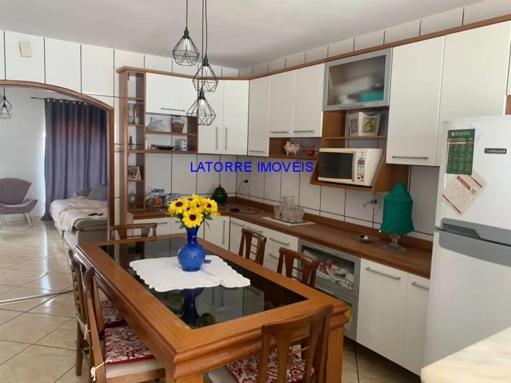 Casa, 2 quartos, 264 m² - Foto 13