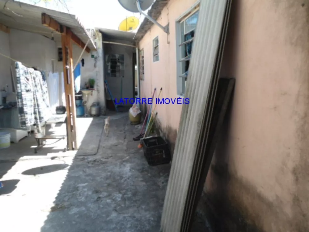 Casa, 2 quartos, 200 m² - Foto 15