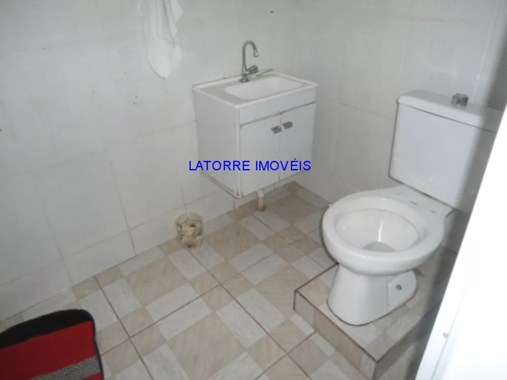 Casa, 2 quartos, 200 m² - Foto 8