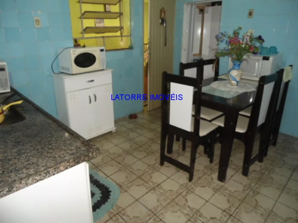 Casa, 2 quartos, 200 m² - Foto 9