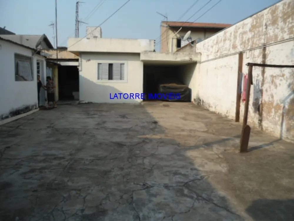 Casa, 4 quartos, 330 m² - Foto 1