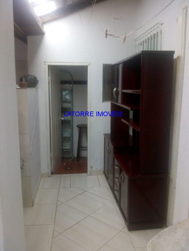 Casa, 2 quartos, 196 m² - Foto 11