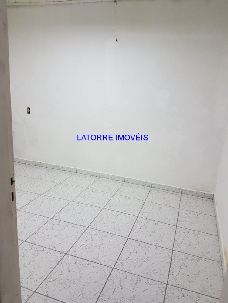 Casa, 2 quartos, 196 m² - Foto 4